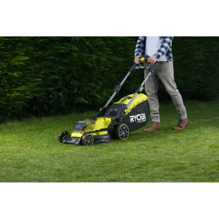 Бесщеточная газонокосилка RY18LMX40B-240 Ryobi