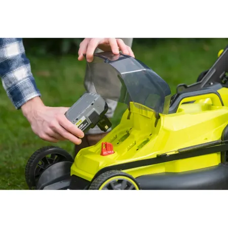 Бесщеточная газонокосилка RY18LMX40B-240 Ryobi
