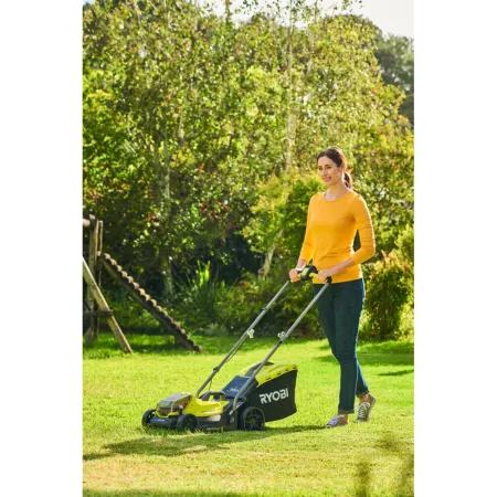 Газонокосилка ONE+ RLM18X33B-40 Ryobi